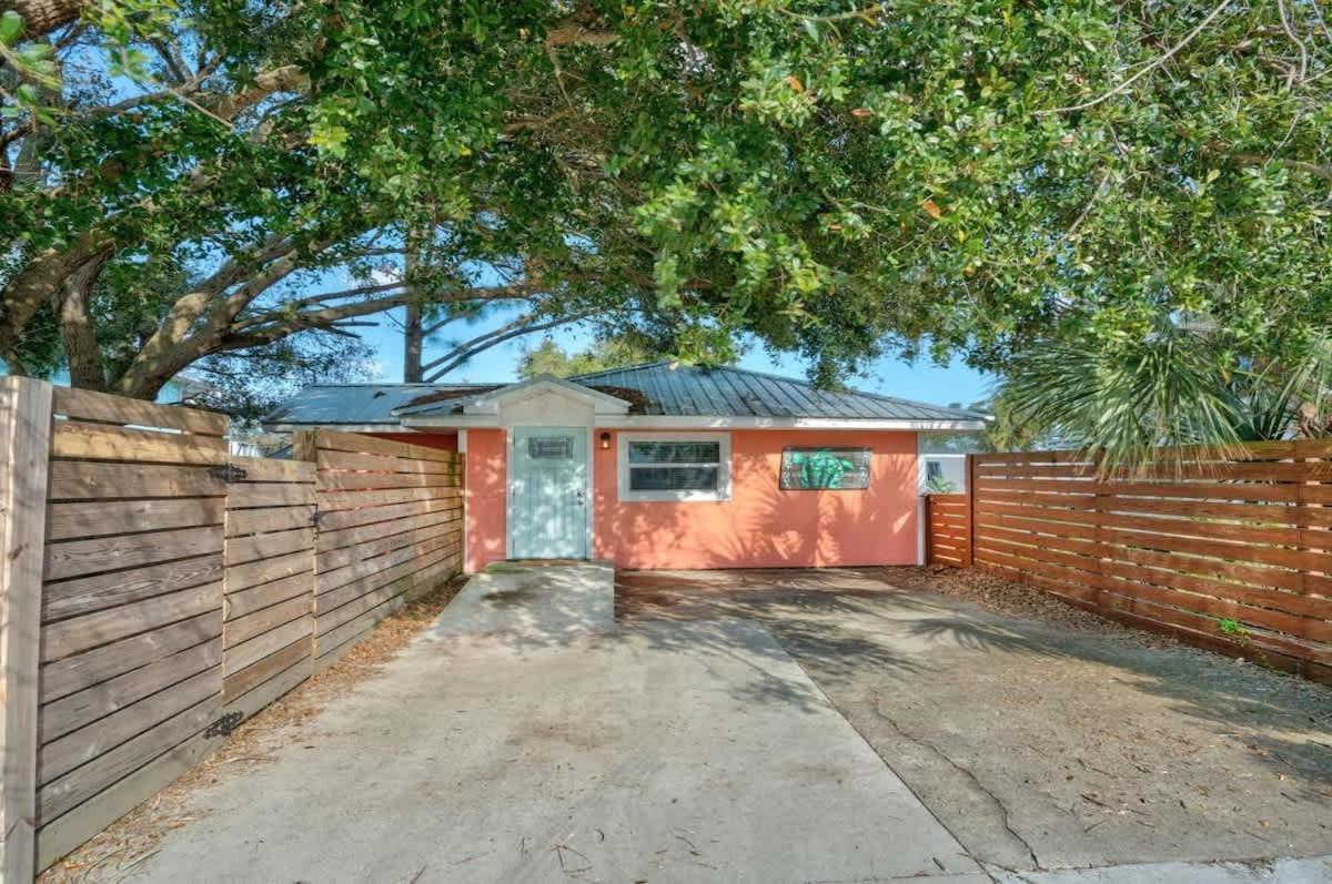 Coral Cottage, Stylish Studio Suite On Canal, Walkable To Beach, Private Parking St. Augustine Exterior photo