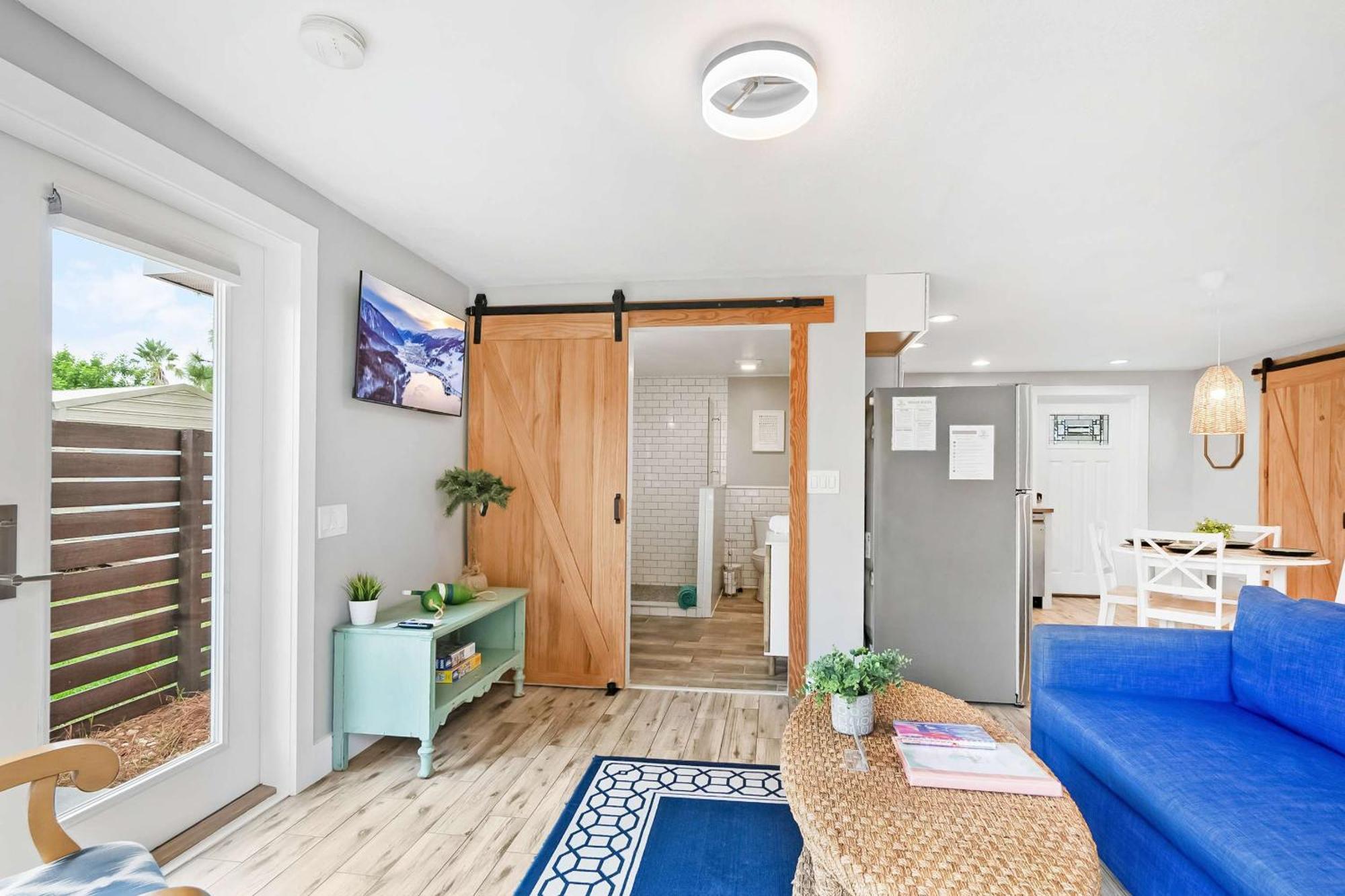 Coral Cottage, Stylish Studio Suite On Canal, Walkable To Beach, Private Parking St. Augustine Exterior photo